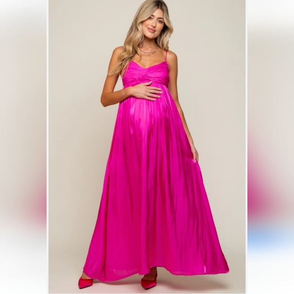 STORIA Fuchsia Sleeveless Front Twist Satin Maxi Dress. Size Medium - Picture 6 of 15
